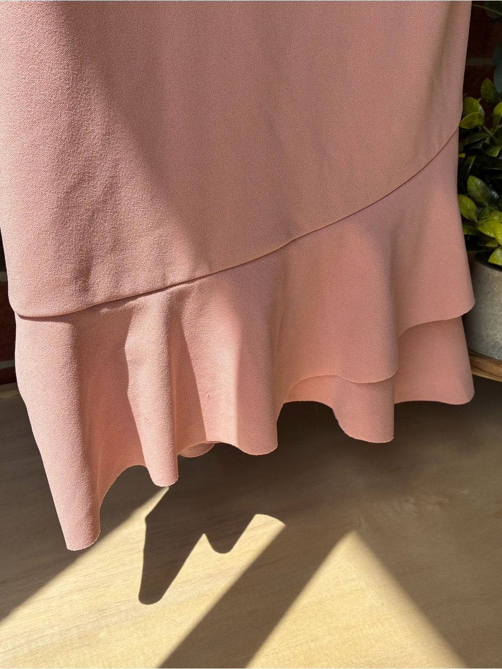 Altar’d State Short Sleeve Fit & Flare V Neck Dress Size Med Rose‎ Pink
Feminine - Picture 3 of 11